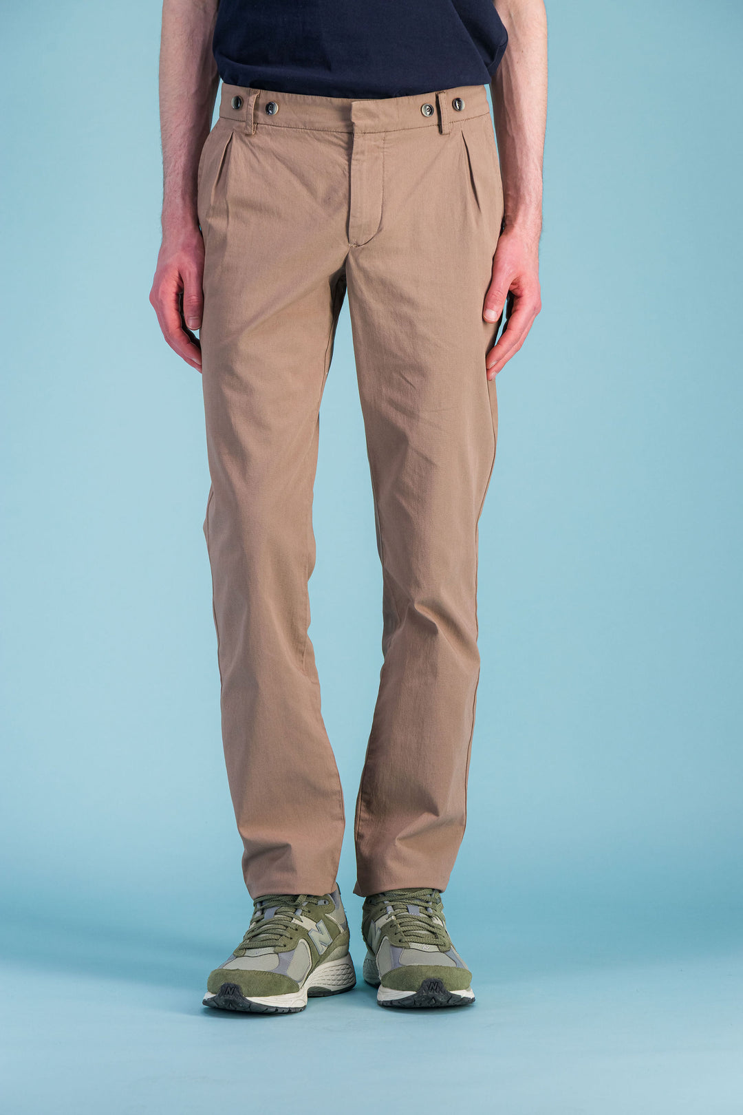 Blue city pant with darts