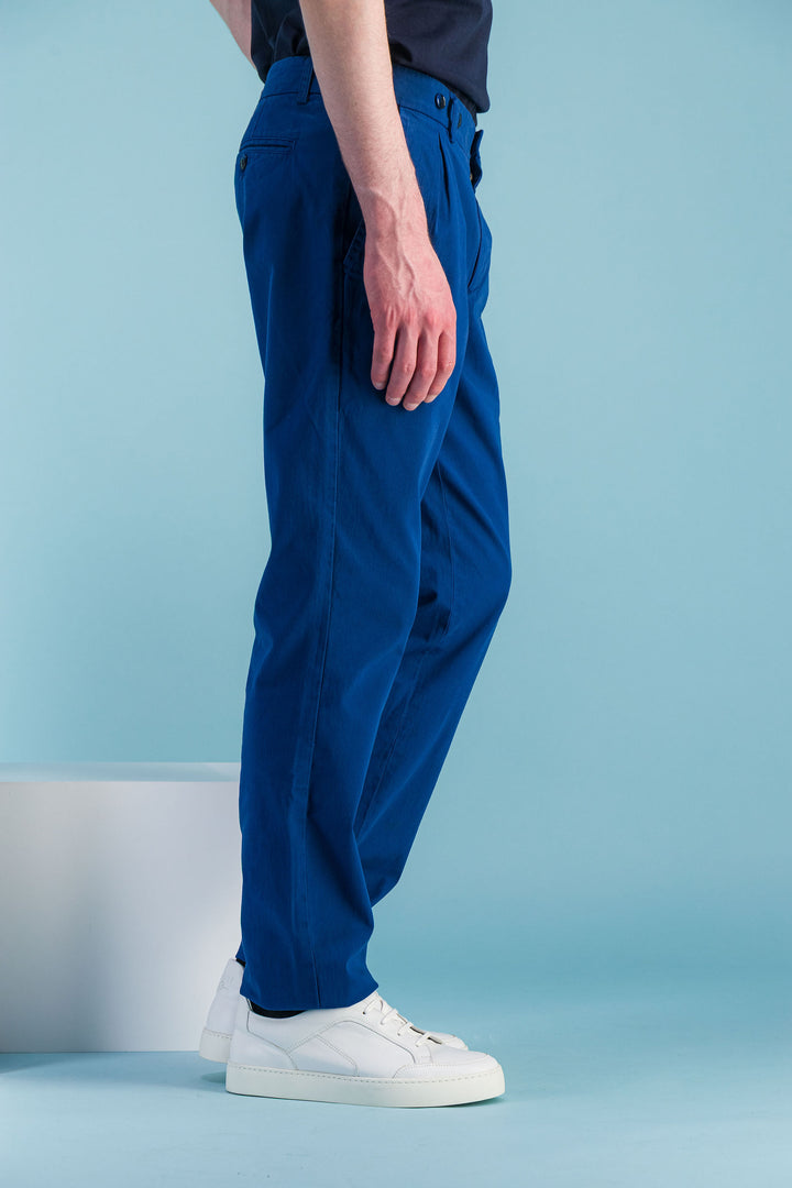 Blue city pant with darts