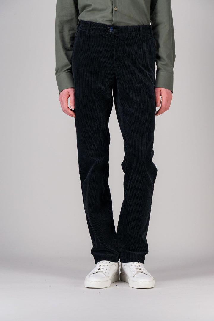 City pant in khaki corduroy