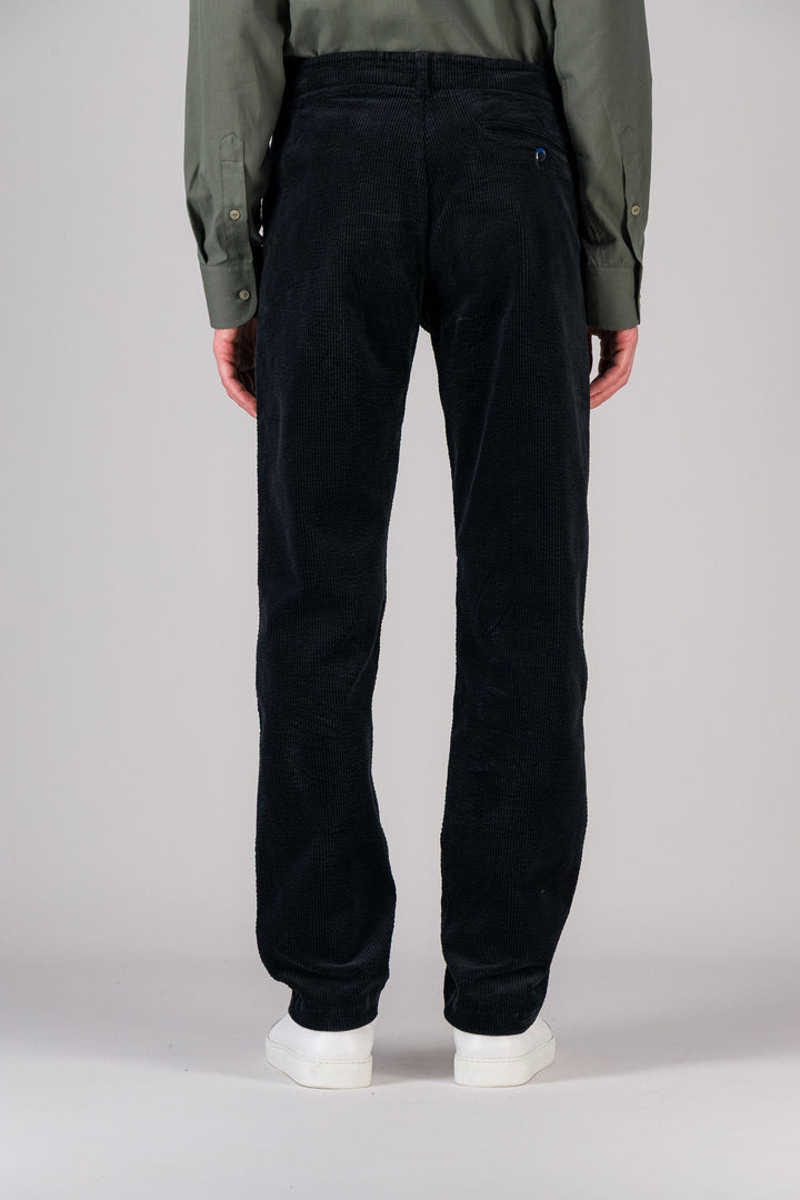 City pant in khaki corduroy