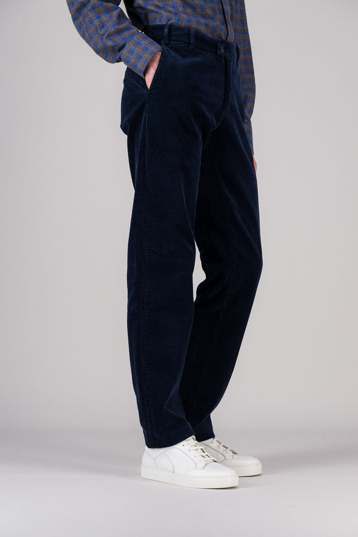 City pant in khaki corduroy