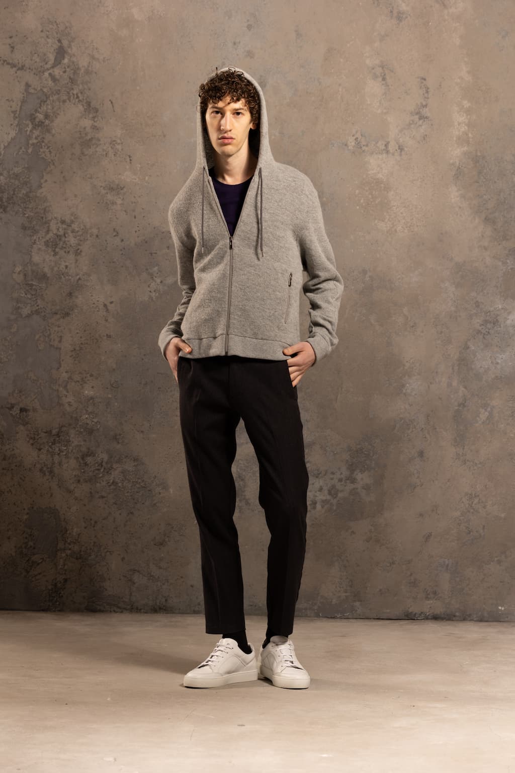 Sweat_à_capuche_coton_laine_gris_4